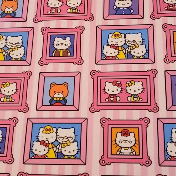 Hello Kitty Figurine🐍 - Picture 2 of 2